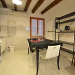 Carlo'S Studio By Venicevillas