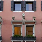 Palazzetto 113