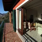 Villa With Pool And Beautiful Lake View