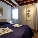 Veneziacentopercento Gorne Apartment