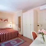 Venice Resorts Guest House