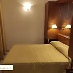 Hotel Ambasciata Venice - Atika & Atif