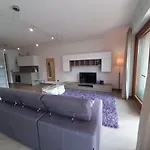 Bmp Apartment Deluxe 2 Jacuzzi Riscaldata Privata Vista Lago Di Garda