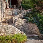 Giacomazzi House Bri