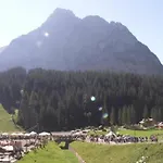 Appartamenti Cottrer - Ottima Posizione Adatto A Famiglie - Good Location