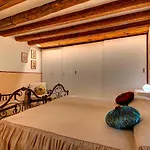 Cruise Harbor Next 4Pax, Mob Aircond, Wifi