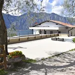 La Terrazza Sul Lago
