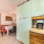 Ferienwohnung In San Zeno Mit Schoenem Seeblick