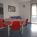 Studio In Porto Santa Margherita 40176