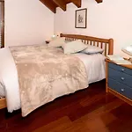 Larici Rooms