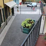 Appartamento Balconcino Su Lazise