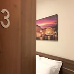 Verona Apartments & Rooms Lungadige