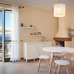 Residence Ai Vigneti With Pool