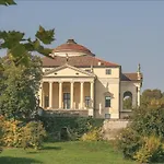 Loggia Dal Lago