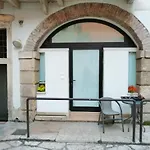 Verona Goddess House