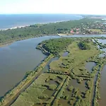 Peaceful Flat With Direct Beach Access Beahost