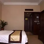Guang Cai Hotel