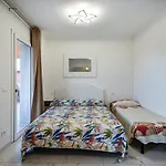 Planet Suite 304