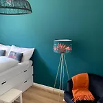 Dreamy New Apartment~Lake View Residence Le Vigne
