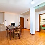Verona - Familyoasi Free Parking And Garden