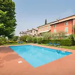 Giallo Limone Apartment With Pool