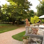 Villa Mila