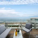 The Summer Houses Seaview With Spa