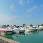 3 Bedroom Gorgeous Apartment In Bibione