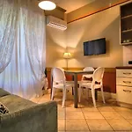 Cozzi Apartment