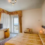 Hotel Elpiro
