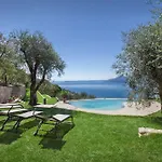 Villa Divina-Apt Armonia-Con Piscina E Vista Lago