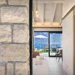 Villa Divina-Apt Unica-Con Piscina E Vista Lago