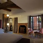 Eight Venezia