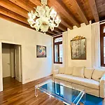 Tarvisium Luxury Apartment: Un'Oasi Di Eleganza