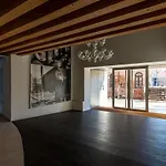 Mel House