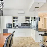 Elegant & Spacious - 30 Min From Venice - King Beds!