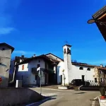 Jvan Rooms Tower