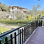 Villa Carrera