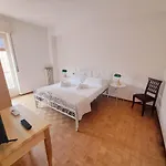 Pura Apartment