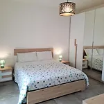 Lux Family Apartment