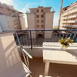App4Rent Saturno 4 - Family Apartment, Wifi, Parking