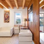 Villa Faigolo-Vista Lago
