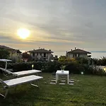 Finestra Sul Lago