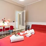 Terrazze Italiane City Center - Red Apartment