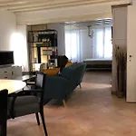Studio Suite 1455