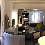 Studio Suite 1455