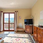 Family Home - Garda 3 Bedrooms Apartment