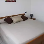 Apartment In Lazise/Gardasee 21988