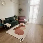Casa Oscar: Entire Apartment Venice.Mestre Station