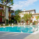 Apartment Residence With Pool - Garda Lake